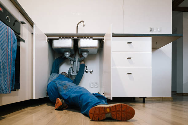 Professional Pipe Repair technician working in Lima, IL